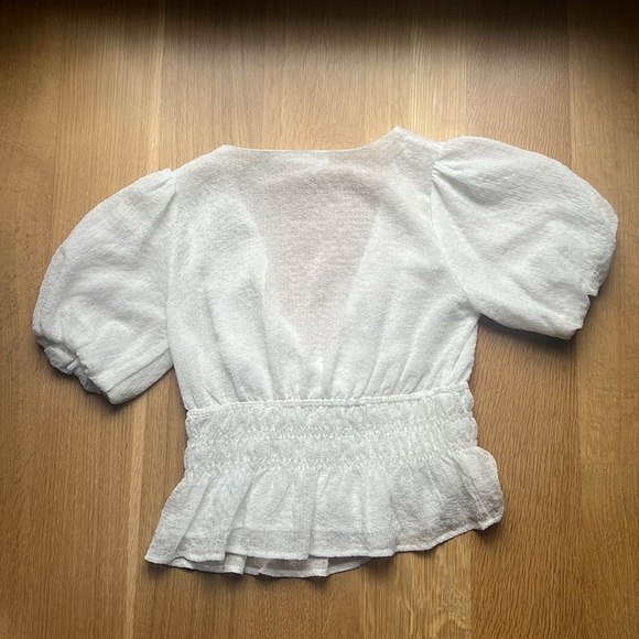 ASTR the label white blouse - Picture 3 of 3